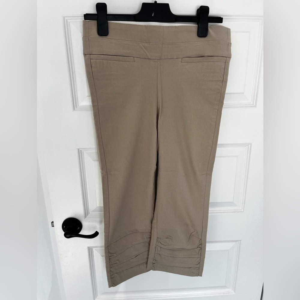 Suzy Shier Tan Capris with Layered Hem Detail